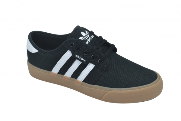 Adidas Seeley XT cblack/ftwwht